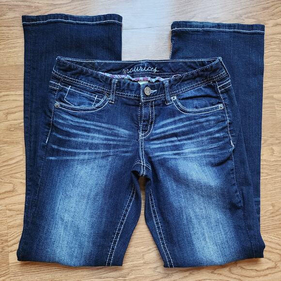 Maurices Jeans Womens Juniors Size 5/6 Reg Embroidered Bootcut Dark Low Rise - Picture 1 of 10